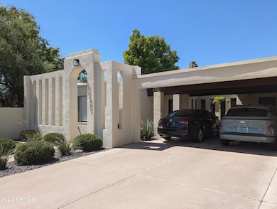 4332 E Fairmount Ave, Phoenix, AZ 85018 - photo 2