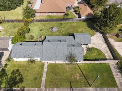 1016 Audubon St, Lake Charles, LA 70605 - photo 2