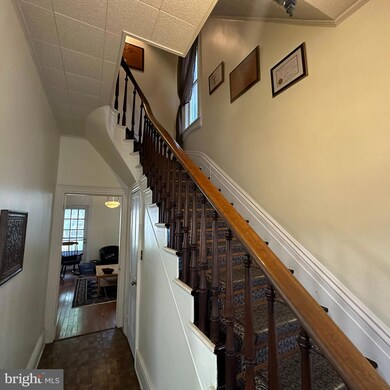 32 W Queen St, Chambersburg, PA 17201 - photo 7