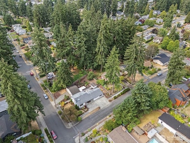 702 Yale St, Fircrest, WA 98466 - photo 2