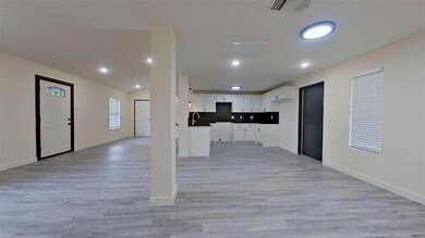 1404 Arvel Cir, Azle, TX 76020 - photo 6