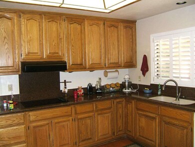 3911 E Forge Ave, Mesa, AZ 85206 - photo 4