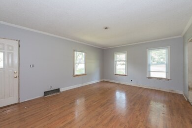 12765 W Grove Ave, Waukegan, IL 60085 - photo 3