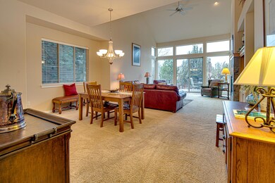 Great Rm with dining area