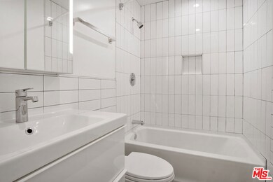 unlisted-address, Los Angeles, CA 90019 - photo 7