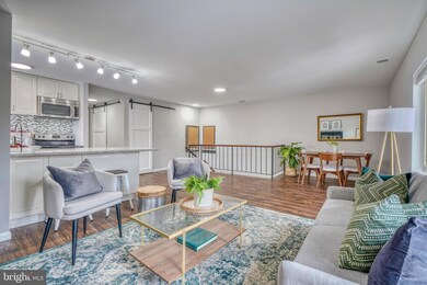 405 S Sharp St unit R3, Baltimore, MD 21201 - photo 4