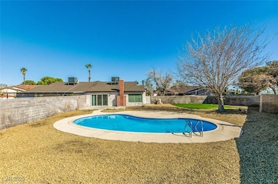 7075 Starwood Dr, Las Vegas, NV 89147 - photo 2