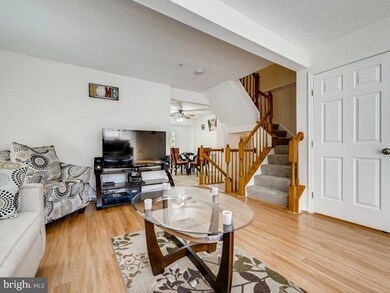 5214 Torrington Cir, Rosedale, MD 21237 - photo 2