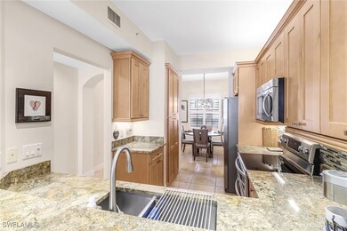 401 Bayfront Place unit 3205, Naples, FL 34102 - photo 7