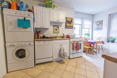 11 Foster St unit 4, Boston, MA 02109 - photo 3