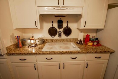 5710 Cortez Dr, Granbury, TX 76049 - photo 7