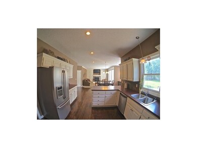 OPEN UPDATED kitchen with slate backsplash