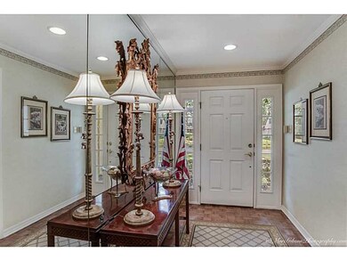 Entry/Foyer.