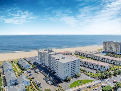 Harbor Mansion Condominiums unit 5J, Long Branch, NJ 07740 - photo 2