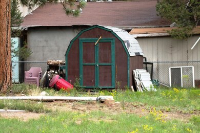 Shed