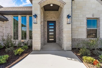 165 Helton Dr, Granbury, TX 76049 - photo 5