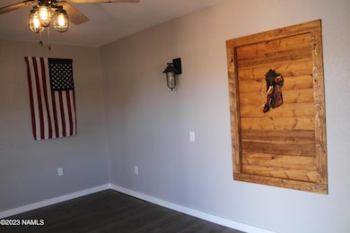 523 W Aspinwall St, Winslow, AZ 86047 - photo 6