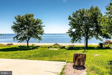 472 Shore Dr, Colonial Beach, VA 22443 - photo 6