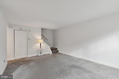 208 Arbour Ct, North Wales, PA 19454 - photo 5