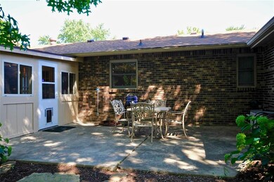 1719 Sycamore Dr, Plainfield, IN 46168 - photo 5