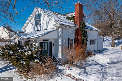 11 Mine Hill Rd, Schwenksville, PA 19473 - photo 2