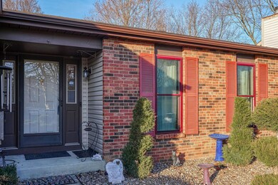 3944 Cedric Ln (43)
