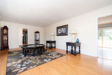 409 Pinecrest Dr, Warner Robins, GA 31093 - photo 6