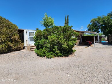 Side of Home - 5164