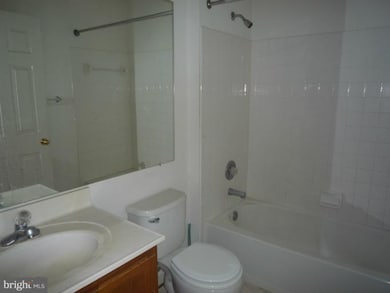 12 Kellys Ct, Windsor Mill, MD 21244 - photo 7