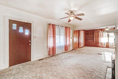 1308 W Main St, Williamston, NC 27892 - photo 5