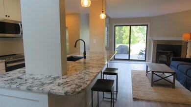 111 Lakeland Dr unit 5C, Hartford, VT 05001 - photo 3