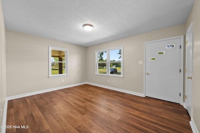 5-web-or-mls-_RAD8061