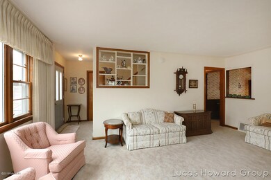 1028 Dorroll St NE, Grand Rapids, MI 49505 - photo 3