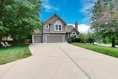 23300 W 45th Terrace, Shawnee, KS 66226 - photo 2