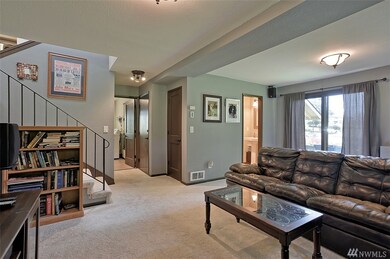 6525 182nd St SW, Lynnwood, WA 98037 - photo 4