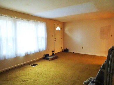 427 Buck St, Pembroke, NH 03275 - photo 7