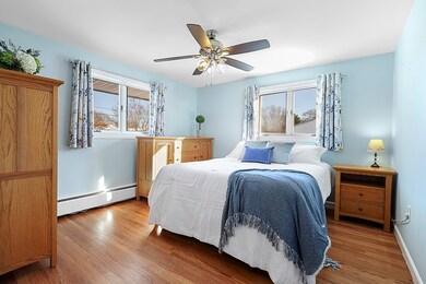 59 Montcalm Rd, Warwick, RI 02889 - photo 4