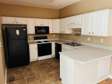 3078 Standing Rock Ct, Lithia Springs, GA 30122 - photo 4