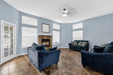 629 Paseo de Flor Cir, El Paso, TX 79928 - photo 3
