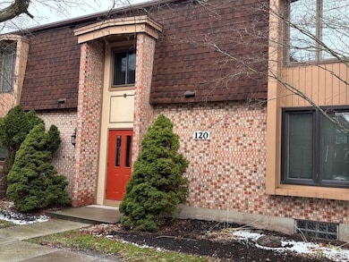 120 Charter Oaks Dr unit 1, Buffalo, NY 14228 - photo 2