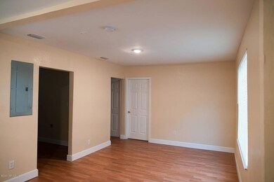 74B01987-FDF0-4CE3-8905-82532FC90F45