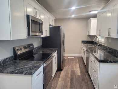 55 200 E, Wellington, UT 84542 - photo 6