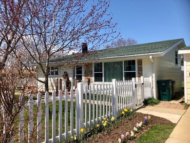 2130 Kingston Rd, Waukegan, IL 60087 - photo 2