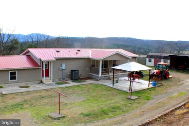 440 Mallow Cup Dr, Lahmansville, WV 26731 - photo 4