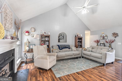 211 Greystone Dr, Carrollton, GA 30116 - photo 4