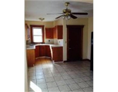 33 Clifton Ave unit 2, Everett, MA 02149 - photo 3