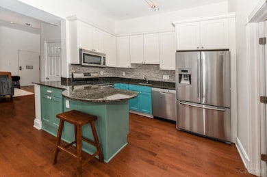 104 W 9th St, Cincinnati, OH 45202 - photo 5