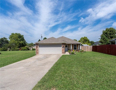 1462 Crestview Ave, Decatur, AR 72722 - photo 2