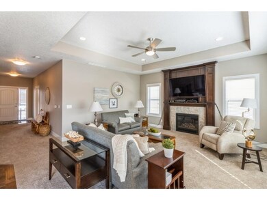 115 91st St, West Des Moines, IA 50266 - photo 5