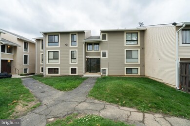 8606 Village Way unit E, Alexandria, VA 22309 - photo 2
